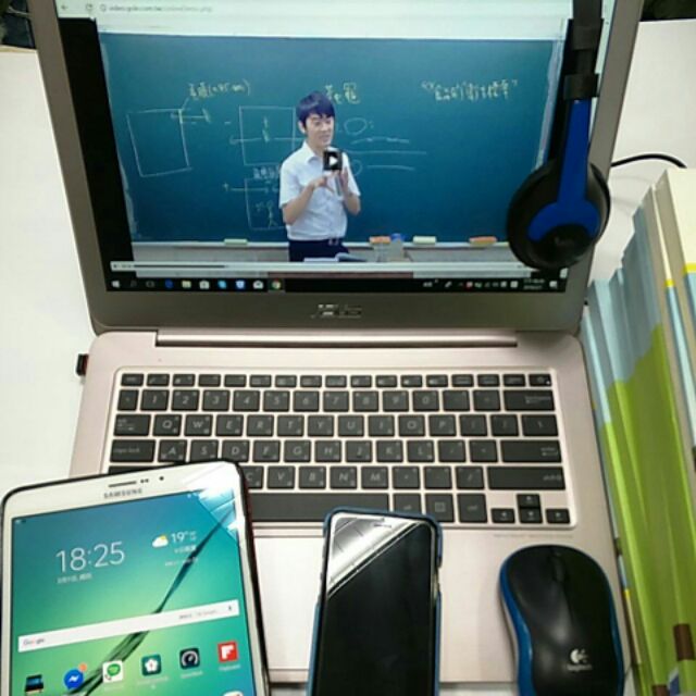 可使用電腦＆平板＆手機網路連線收看，頻寬建議最佳3M以上。．課程形式：老師影音授課，可重複收看（線上試聽）https://www.gole.com.tw/onlineDemoJoin.php．測試連線