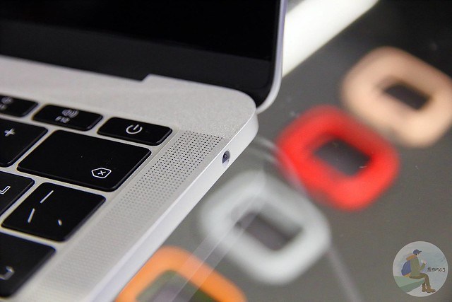 MacBook 全機包膜