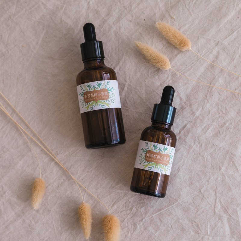 香味的濃縮液，經稀釋可製成香水，香氣濃厚且留香度佳。