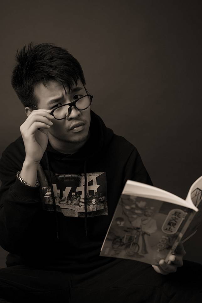 專訪 屁孩揭 屁式哲學 世界沒有標準答案 任何走鐘的聲音都該存在 Kkbox Line Today