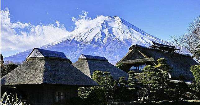 差一步就攻頂　直播主摔落富士山找嘸人