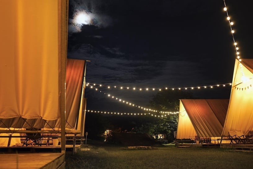 台中露營｜10間「2022台中露營」推薦，IG超夯打卡景點、湛藍大海就在眼前！