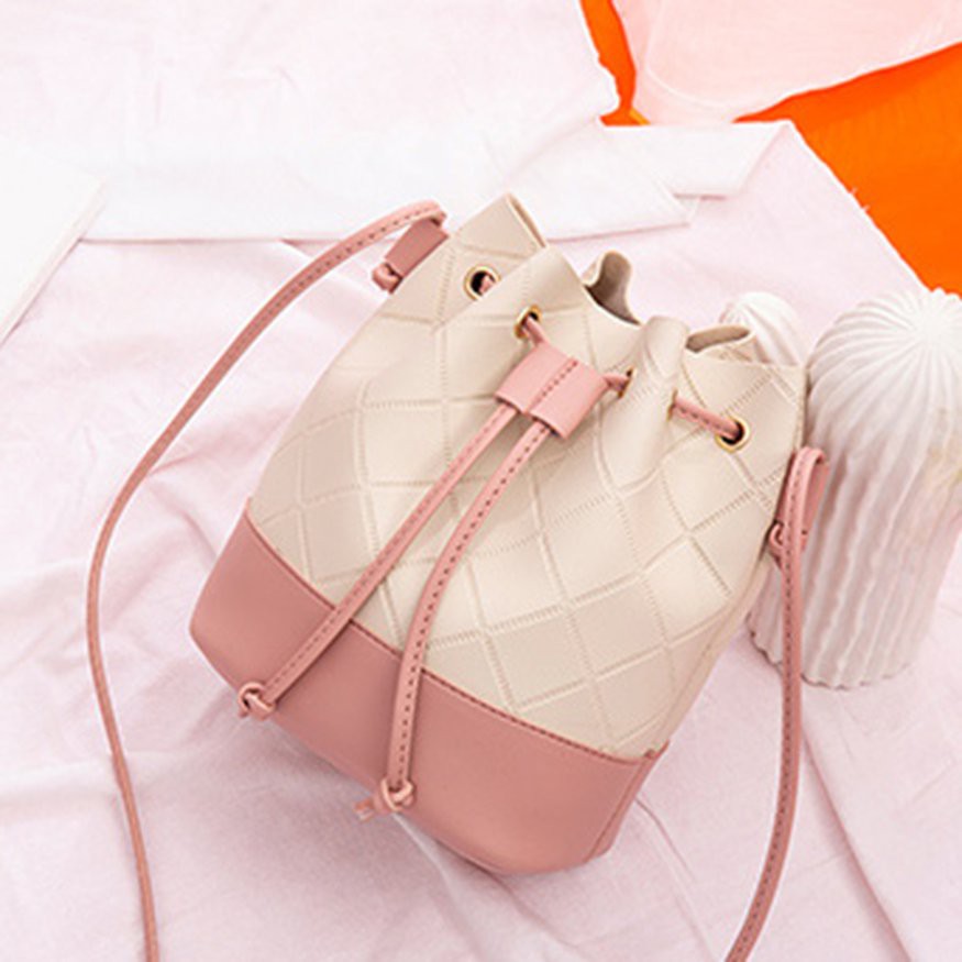 新款菱格紋抽繩水桶包 女包 PU水桶包 側背包 撞色單肩包 斜挎包 抽繩包包單肩斜挎 菱格包 韓版chic氣質百搭女包