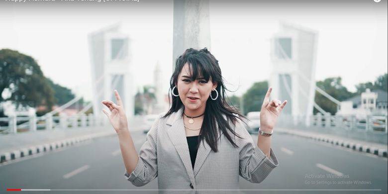 Lirik Dan Chord Lagu Tak Ikhlasno Happy Asmara Kompas Com Line Today