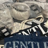 愛泰村—泰國旅遊、代購、地產（飾品、包件、衣服、食品等）