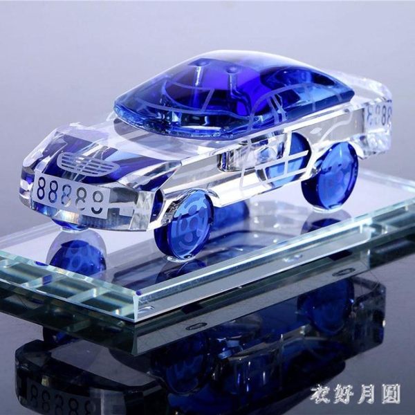 車內芳香劑 水晶玻璃汽車模型香水座擺件小轎車子內飾品香薰汽車用品超市KV104【衣好月圓】