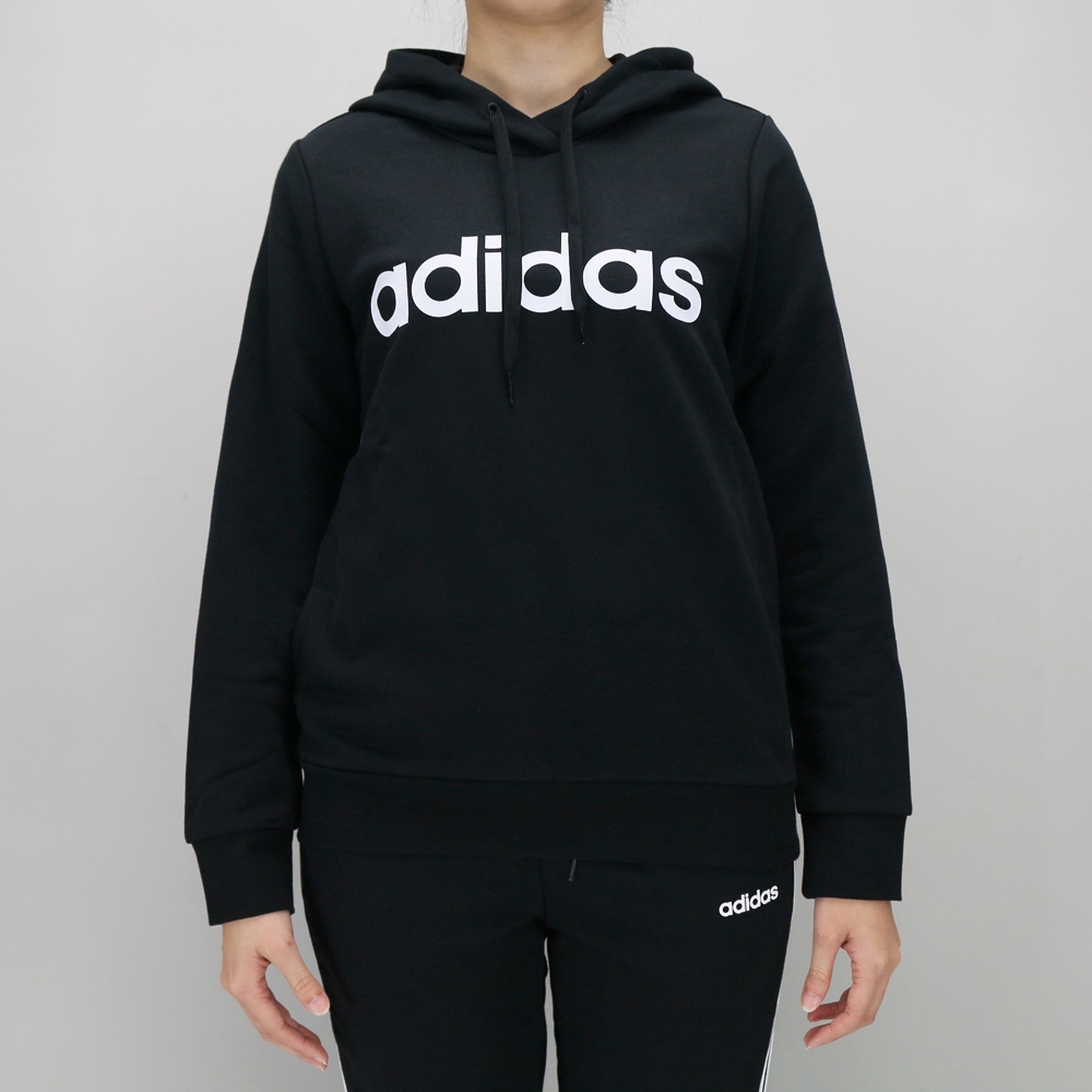 ADIDAS W E LIN OH HD 女連帽上衣-DP2403-黑 連帽設計，時尚有型貼身接縫和修身款式等精美細節胸前上印有adidas品牌標誌俐落彈性材質打造，讓妳動作靈活自如