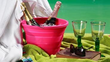 教你省空間的矽膠折疊水桶！