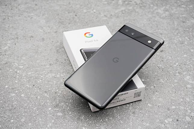 很不錯的平價拍照手機Google Pixel 6a開箱動手玩︱Pixel 6a與Pixel 6