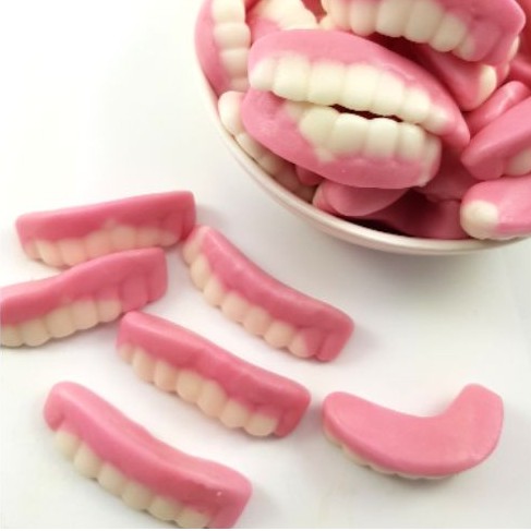 嘗甜頭 現貨 QQ糖 假牙軟糖 200g 牙齒軟糖 果汁軟糖 造型軟糖 進口軟糖 捷克進口