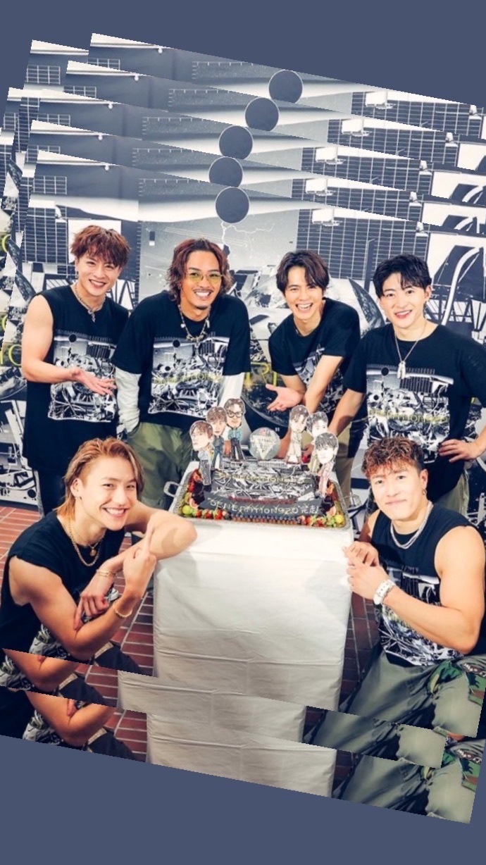 🩷❤️🩵GENE fav💛💚💙