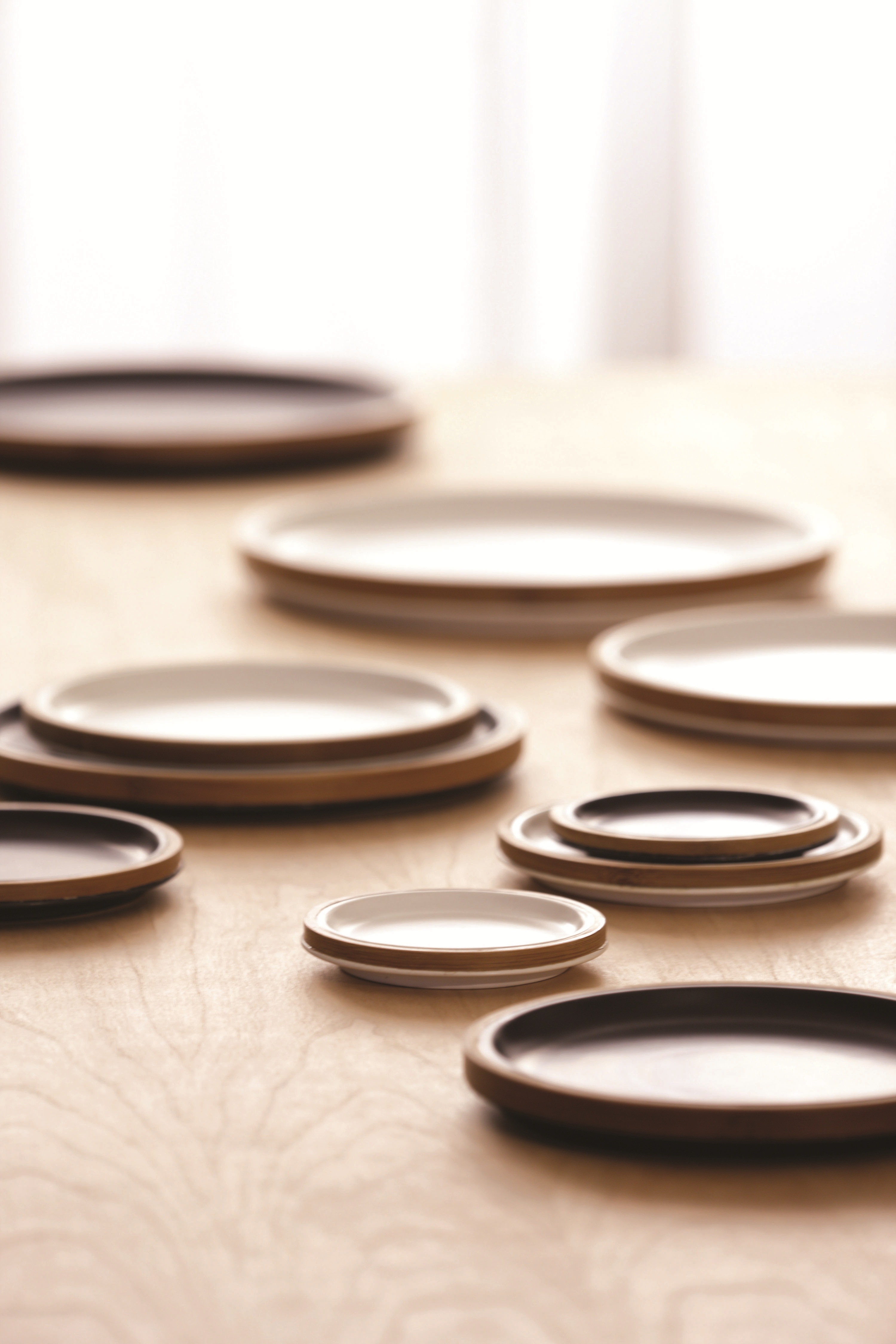 結合陶與竹，打造餐桌流動風景