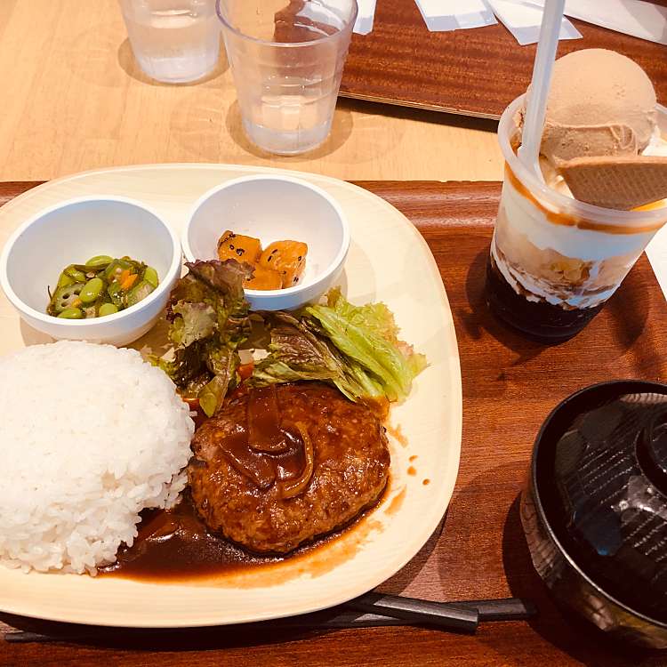 写真 アロワナガーデン 川島笠田町 高田橋駅 定食屋 By Line Place