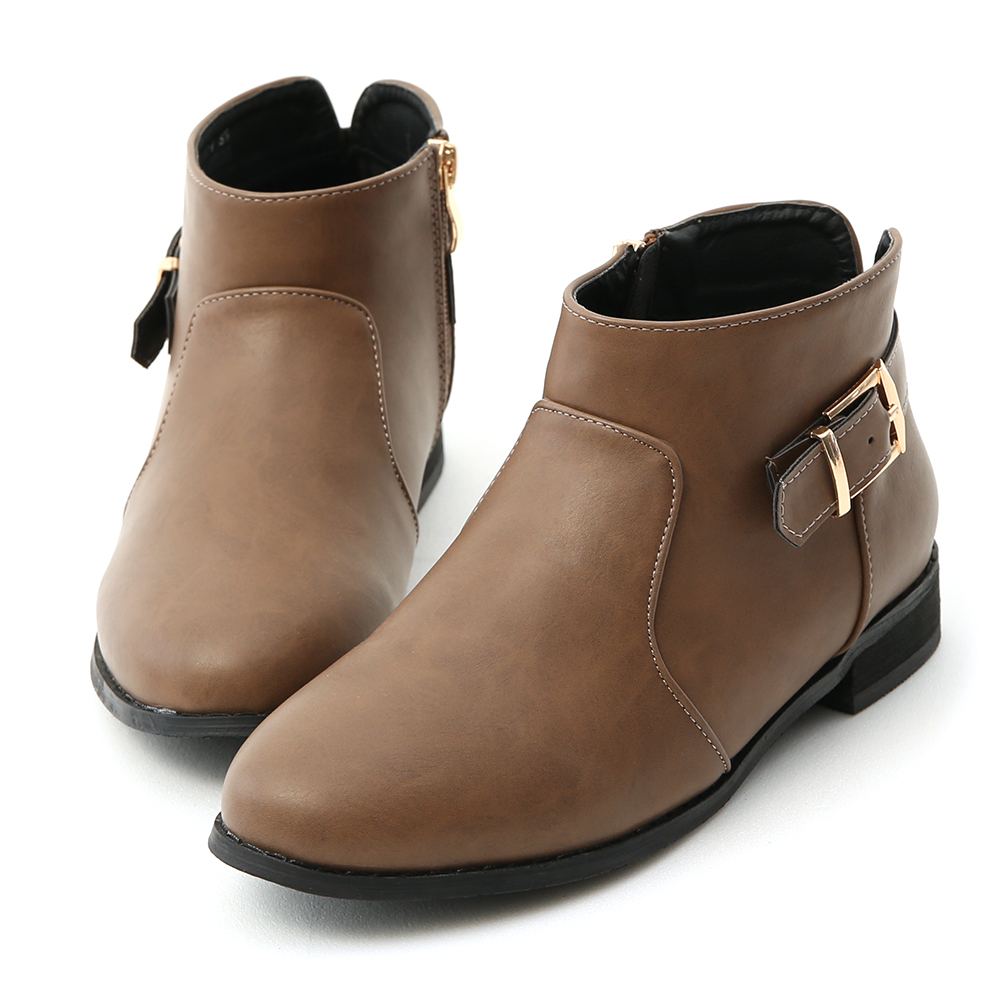 D+AF 百搭造型．金屬釦後V口平底短靴