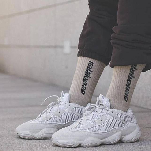 yeezy 500 x balenciaga