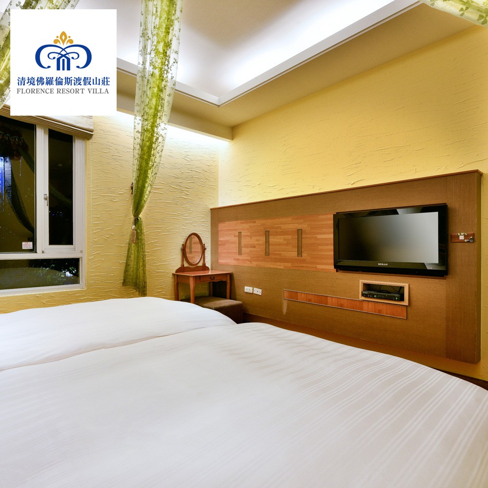 *期間限定:平日(一〜四)，且非連續假期或國定假日，以下月份皆可升等:108年6月、108年9月、109年3-6月、109年9月、110年3-6月止。 *在期間內:使用一張券可升等米蘭無景四人房:使用