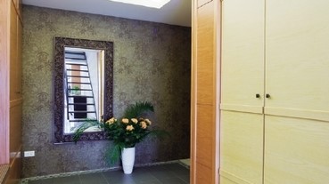 玄關地板不想與客廳拋光石英磚相同花費大概要多少?