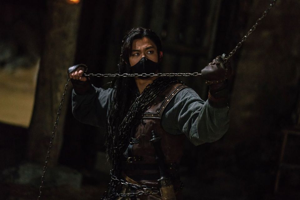 《抓住幽靈》又一位高顏值警察小哥！奇道勳5部韓劇，186公分「籠罩式壁咚」好心動，原來是《阿斯達》蒙面美男！