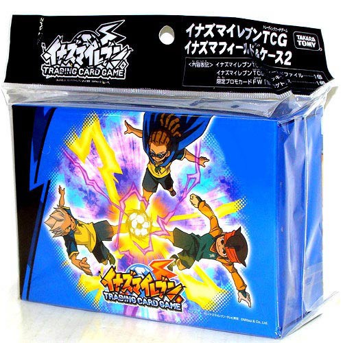 超次元足球卡片決鬥組成專屬於你的最強球隊吧!附限定卡一張外盒尺寸(cm)：16*11*5.5產地：中國內容物：對戰用場地*1、卡片收納夾*1、限定卡*1材質：塑膠、紙適用年齡：6歲以上BSMI字號：M