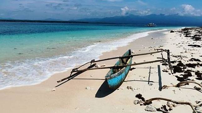 Pulau Meti Surga Tersembunyi di Pesisir Halmahera