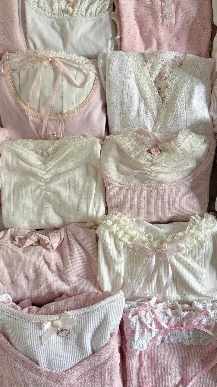 เสื้อผ้าแฟชั่นราคาส่ง/ปลีก🎀✨