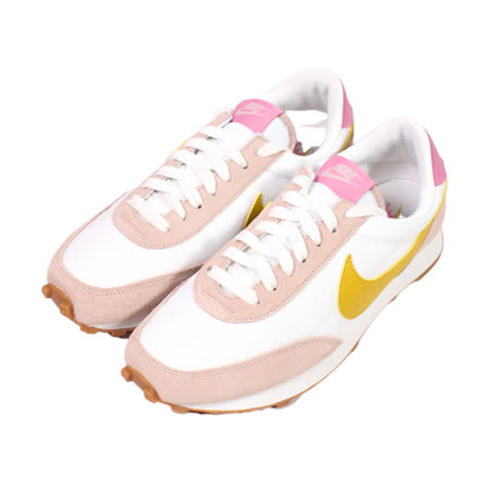 您好 : *勿黏貼膠帶在鞋盒上，要不然會有相關賠償費用 本店與運動品牌授權商合作 | 鞋款服飾都是【100%】正品 商品若要調貨需要等待唷 我們會將先調回來的商品優先安排出貨 請耐心等待，感謝您 ! 