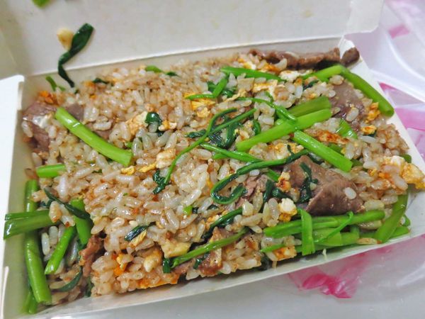 【蘆洲美食】幸福小館-美味又便宜好吃的炒飯炒麵 【蘆洲美食】幸福小館-美味又便宜好吃的炒飯炒麵