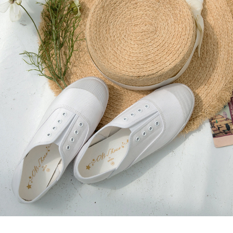 台灣製造．防潑水帆布兩穿半拖鞋小白鞋