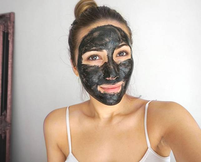 Cara Ampuh Hilangkan Komedo Dengan Diy Masker Wajah Dari Obat Norit Cewekbanget Id Line Today