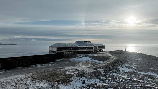 A drone photo taken on Feb. 6, 2024 shows the view of China's Qinling Station in Antarctica. (Photo by Zhu He/Xinhua)