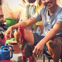 ส. ฟ้าสว่าง