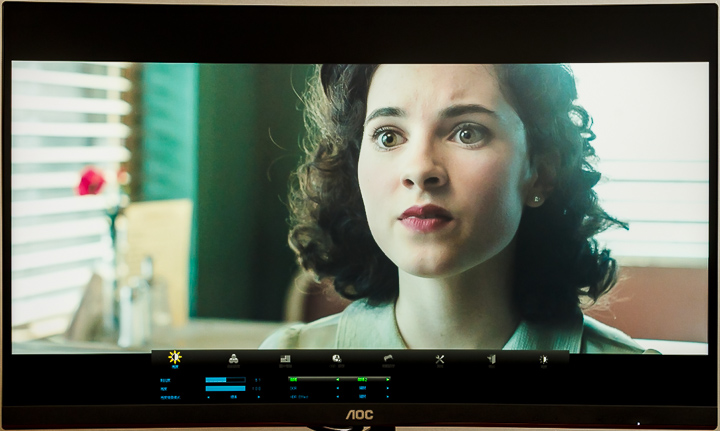 史上最超值電競螢幕AOC CQ27G2評測，144Hz 創造無殘影高畫質效果