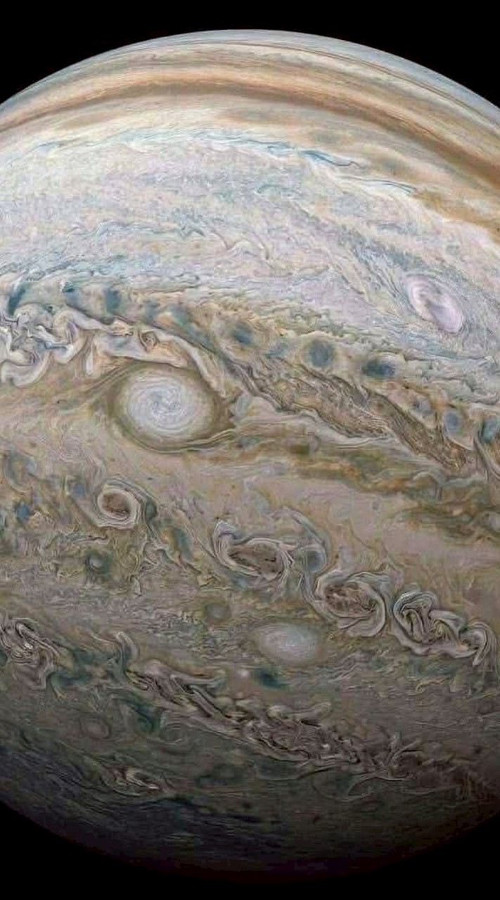 馬龍占星神祕學社群