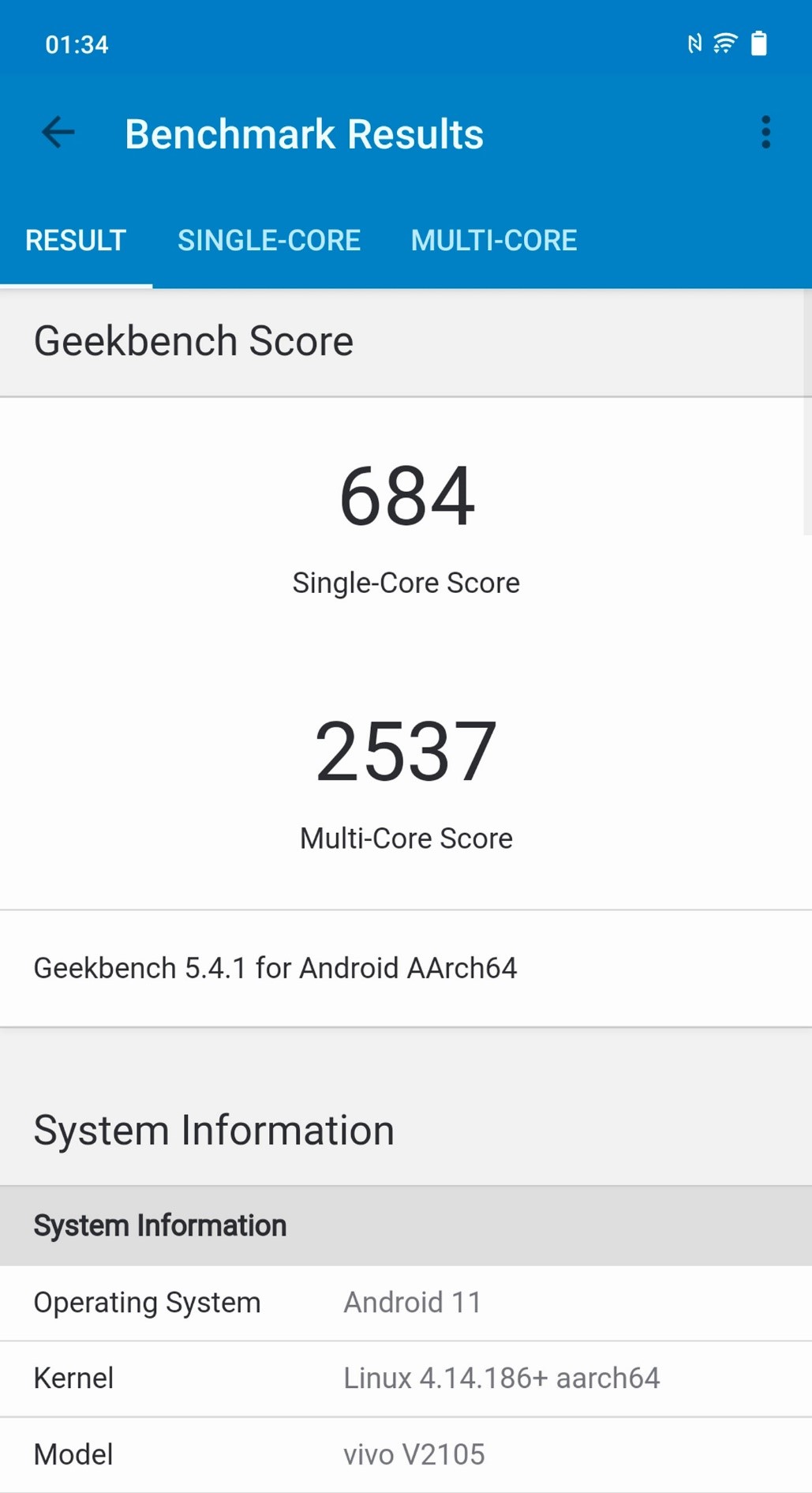GeekBench 5 實測處理器單核分數為 684 分，多核為 2537 分。