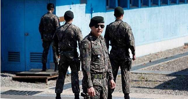 男兵長軍中淋浴間激戰　驚爆與「32名同袍」發生性關係