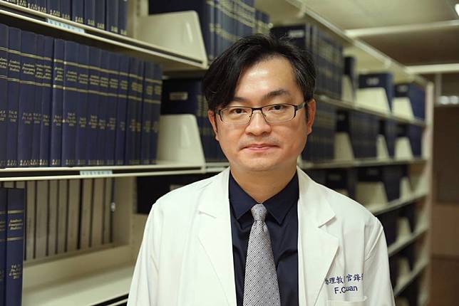 名醫談癌》不只腹瀉、血便危險…  「嗯嗯」出現這回事更是癌兆