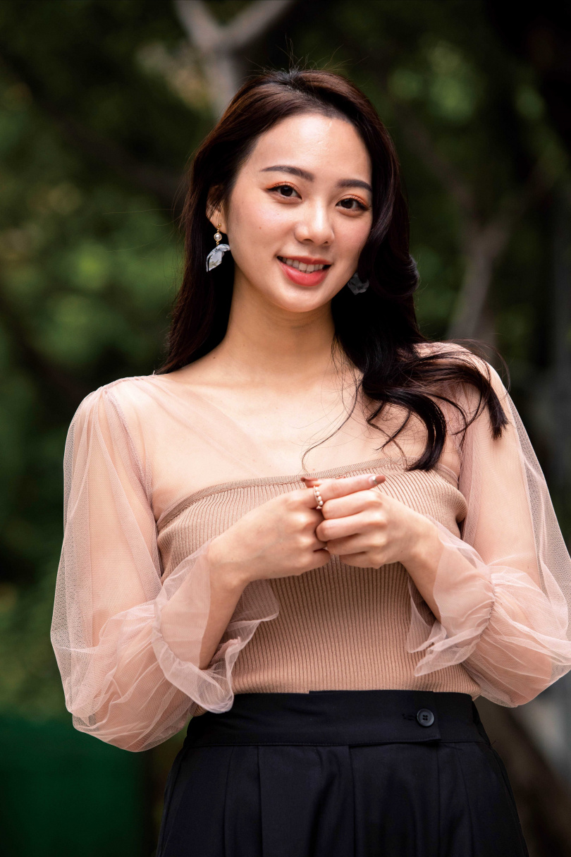 畢業於實踐大學服裝設計系的Amy，全身行頭都靠自己打理，不假手他人。（圖／彭子桓攝）