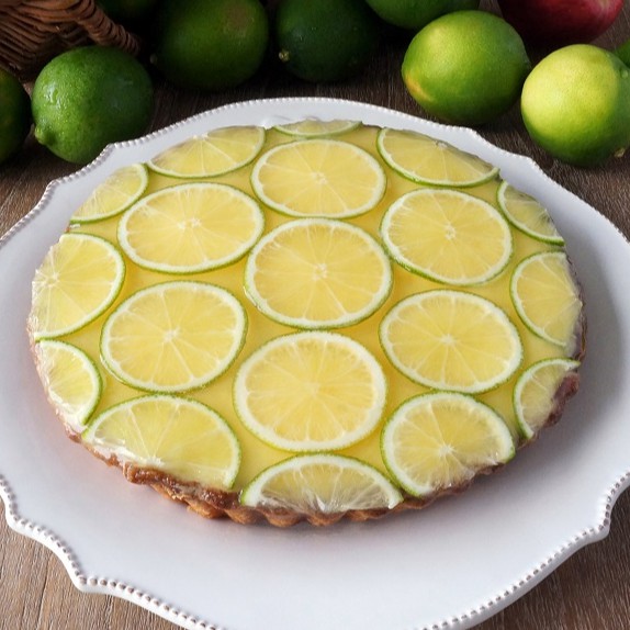 最簡單也最美好的味道總是來自於當初的那份初心 在這記憶的味道裡，有甜點人的堅持，有法米的真心 每個皆是內外場米米們忙碌下的呈現 這簡單卻難忘的滋味，也牽繫起法米與老朋友們的緣份 香酥的塔皮，迷人的香氣