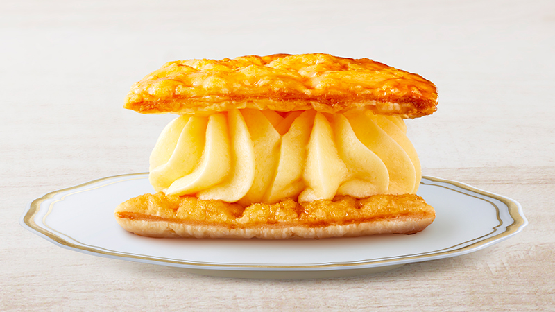 LAWSON_UCHICAFE_Sakusaku Butter Pie Sandwich