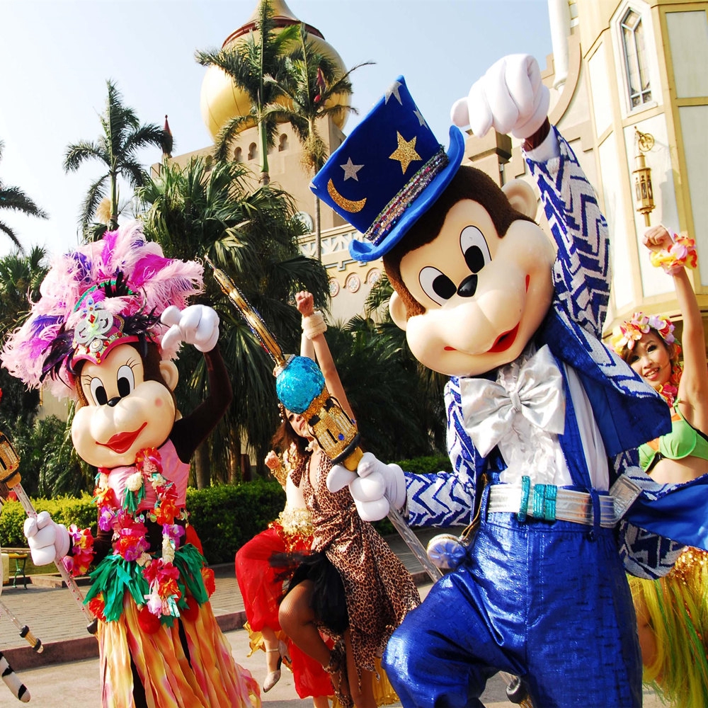 狐猴體驗及餐飲商品需另外收費。3.本券不適用於中型巴士之團體，亦不得與現場其他優惠專案合併使用。4.如因天候不佳或其他不可抗力因素(如台電停電及維修或颱風來襲等)，遊樂設施及表演會有暫停或取消可能，亦