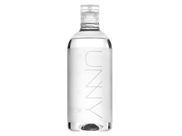 韓國 UNNY CLUB~濟州島礦物質卸妝水(500ml)【D971025】，還有更多的日韓美妝、海外保養品、零食都在小三美日，現在購買立即出貨給您。