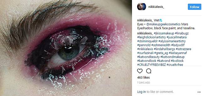 'Fake Tears', Tren Make Up Mata yang Ngehits di Instagram