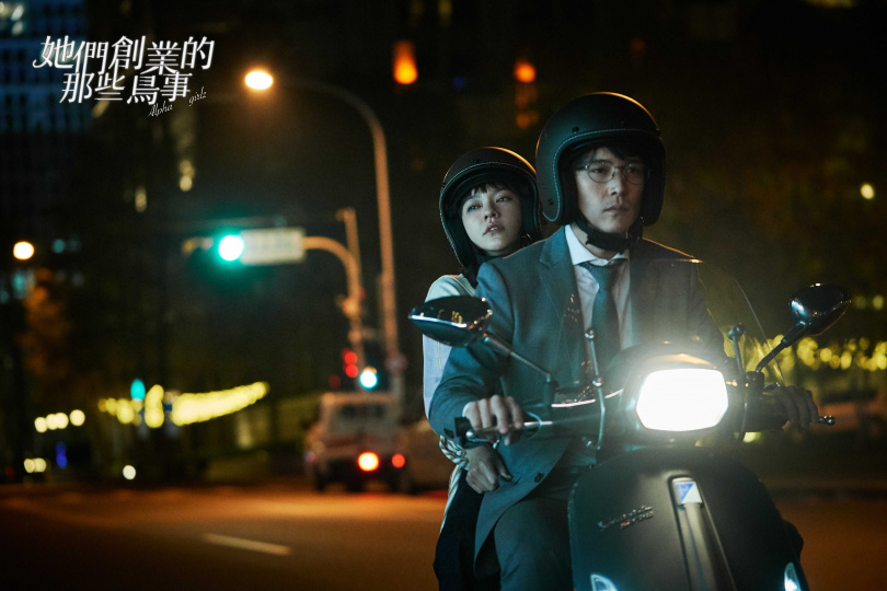 邱澤（右）與陳意涵首次合作。（圖／可米傳媒）