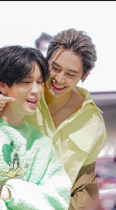 คุยเล่นเรื่องหนังวาย