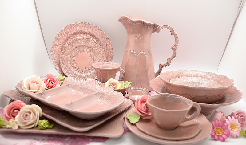 ※ 可於微波爐、烤箱(攝氏170度以下)、冰箱使用 ※ 可用洗碗機清洗 ※ 義大利製造