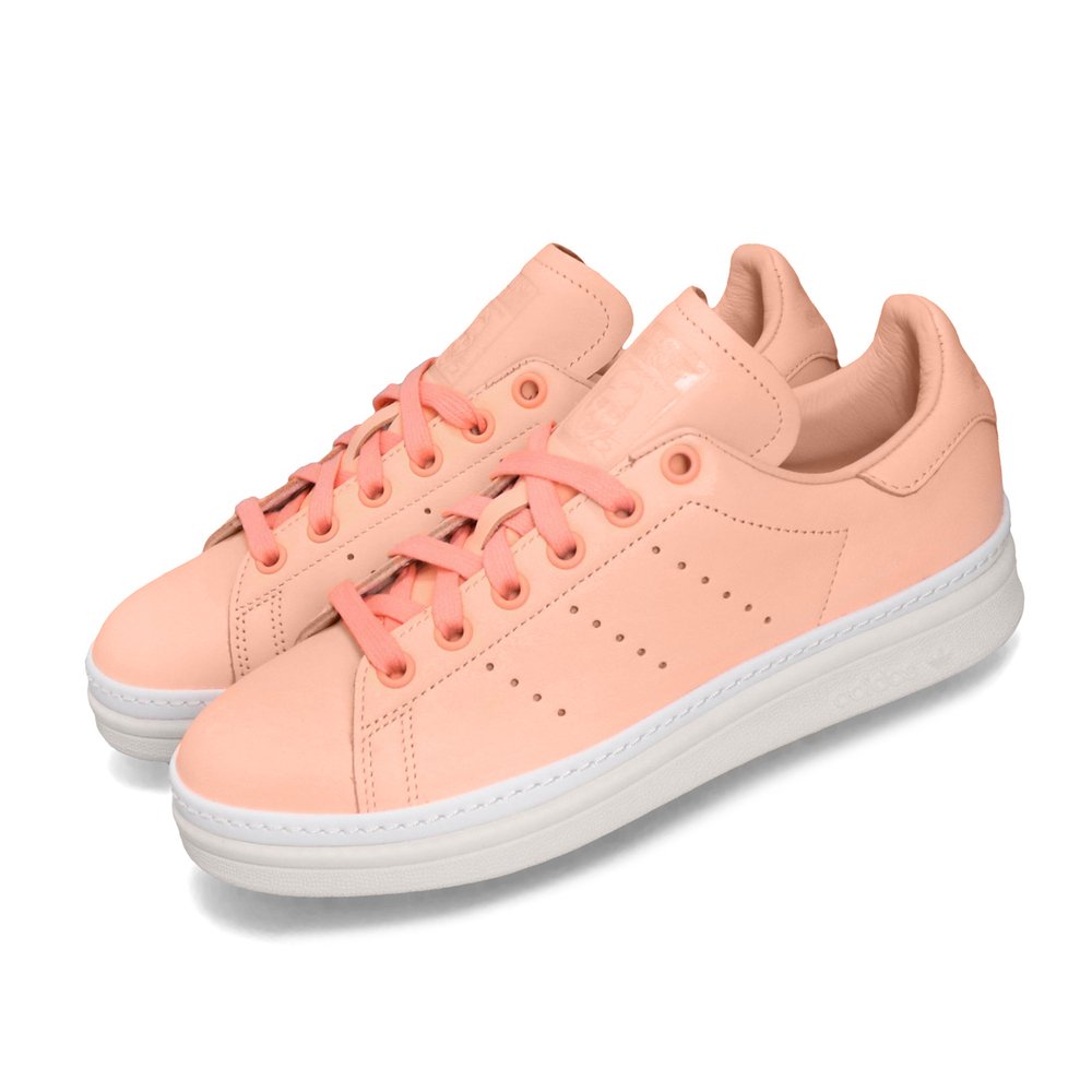 流行休閒鞋品牌:ADIDAS型號:B37361品名:New Bold 配色:粉橘色,白色
