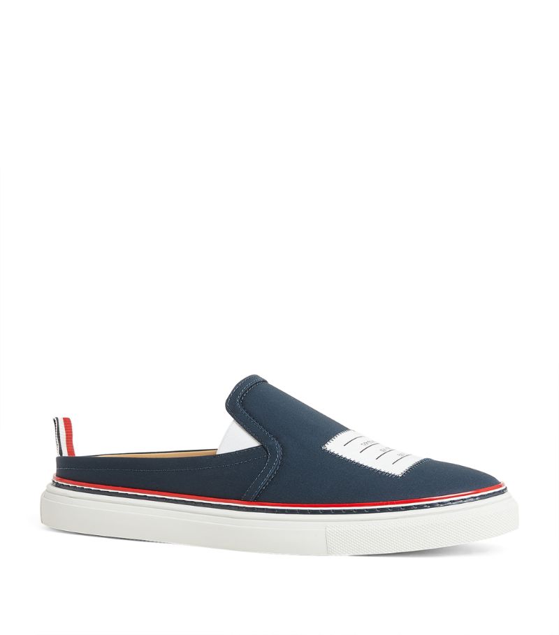 You can stop searching - these Thom Browne sneakers are the ultimate casual shoes. The profile is a 