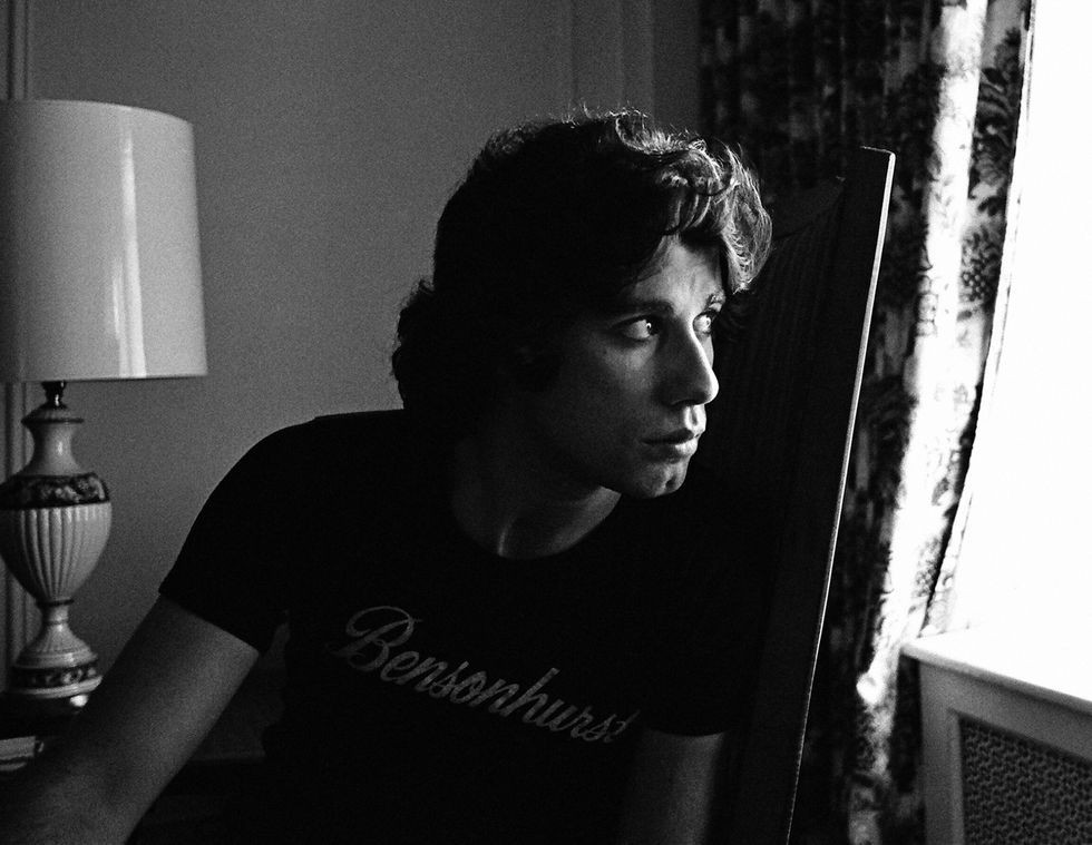 70年代スタイル」を当時のトレンドセッター、ジョン・トラボルタに学ぶ