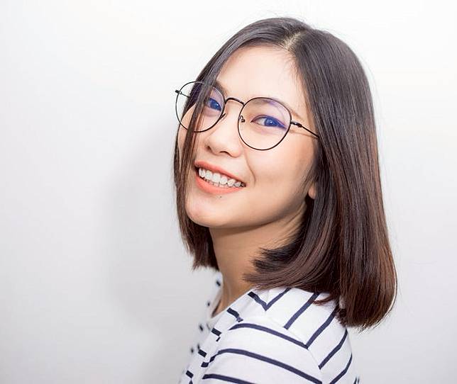 11+ Model Kacamata Minus Untuk Wajah Bulat Dan Hidung Pesek Booming