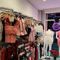 เสื้อผ้าแฟชั่น👗👙ชุดเซ็ตเดรสบลาๆ🩱ราคาส่ง🛍️💰